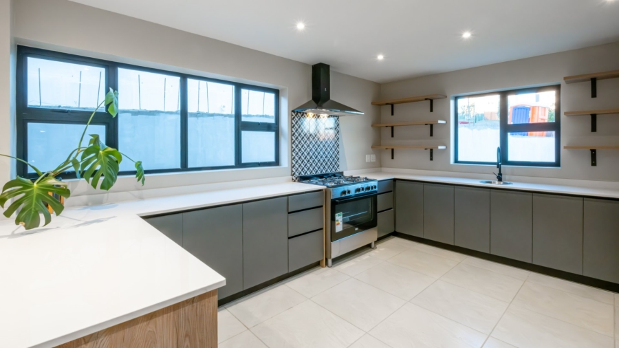 3 Bedroom Property for Sale in Blue Mountain Village Western Cape